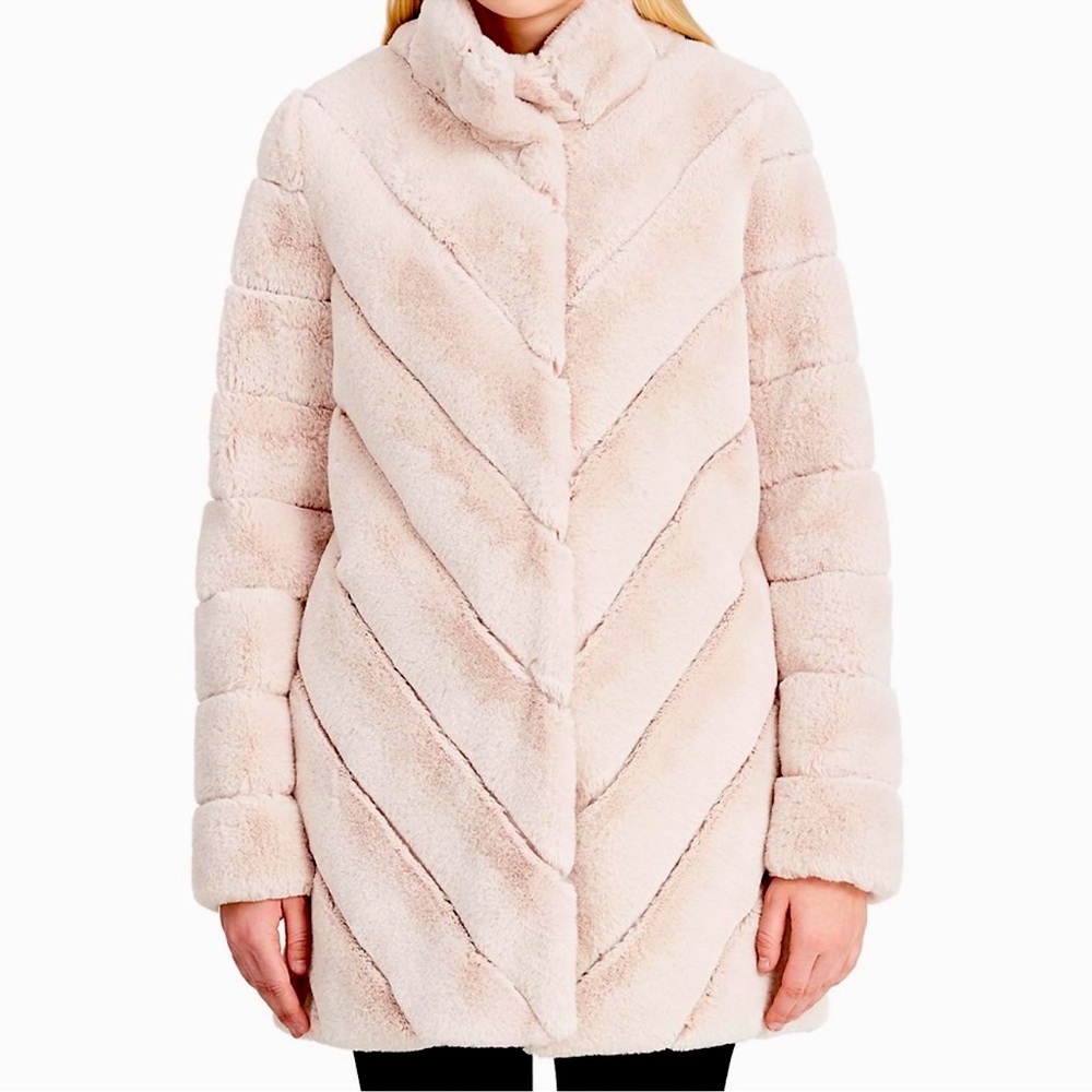 ✨Calvin Klein Chevron Faux Fur Jacket✨